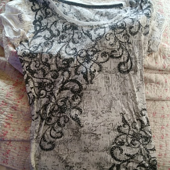 Womens graphic tee - Picture 1 of 2